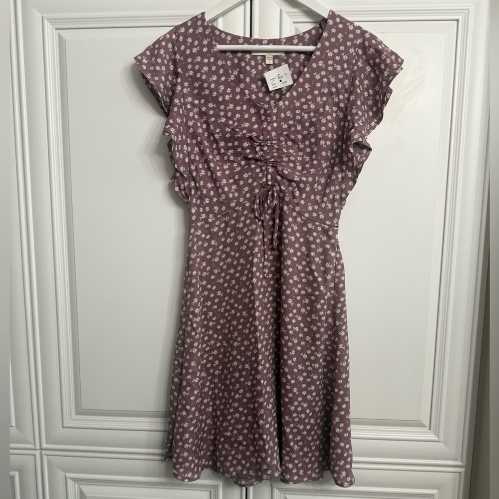 NWT Monteau Sz Small Flutter Sleeve Elastic Waist Mauve Mini Dress V-Neck Ruched